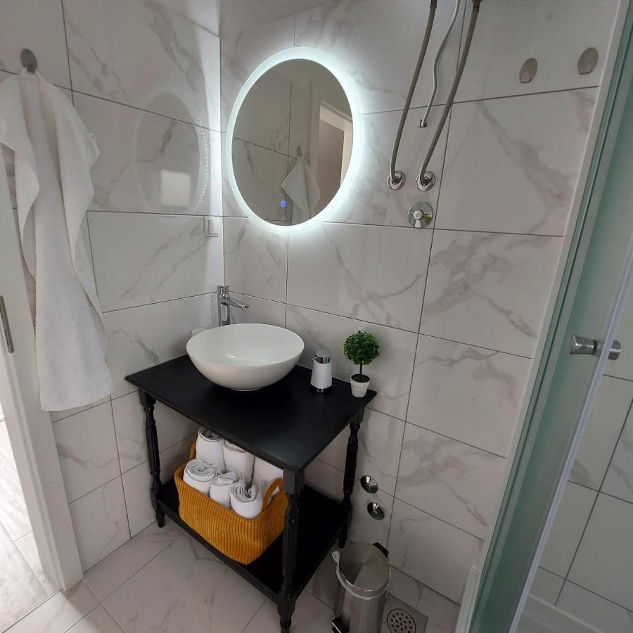 Apartmani Neva, Pridraga Luaran gambar