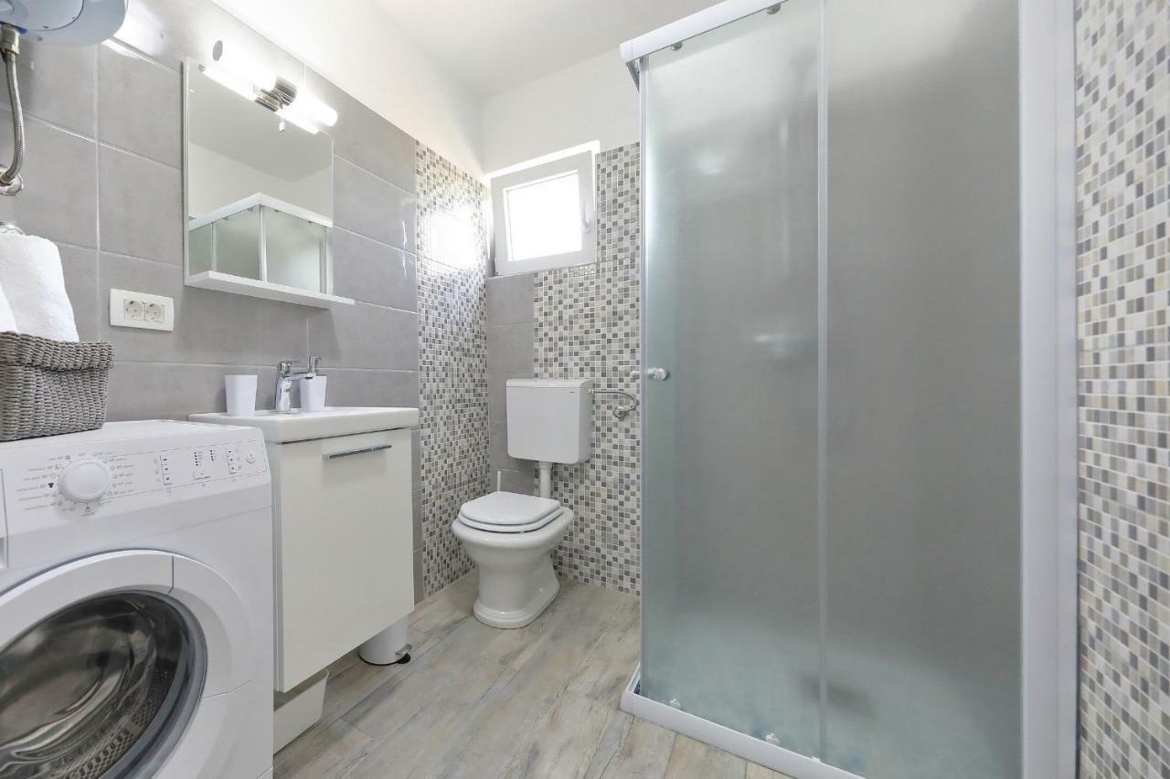 Apartmani Neva, Pridraga Luaran gambar