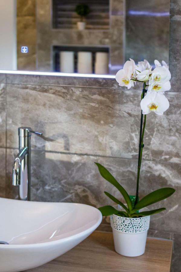 Apartmani Neva, Pridraga Luaran gambar