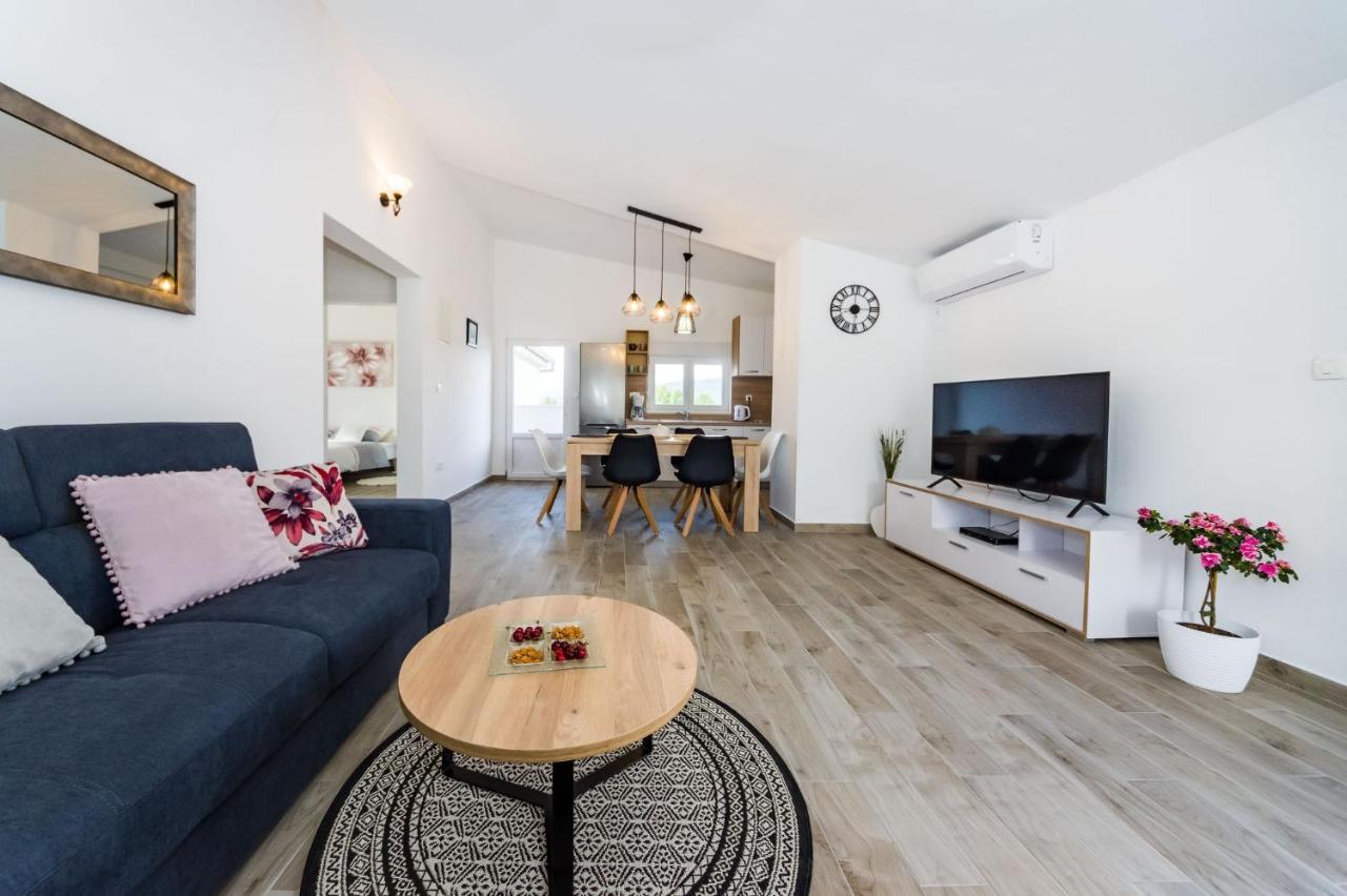 Apartmani Neva, Pridraga Luaran gambar